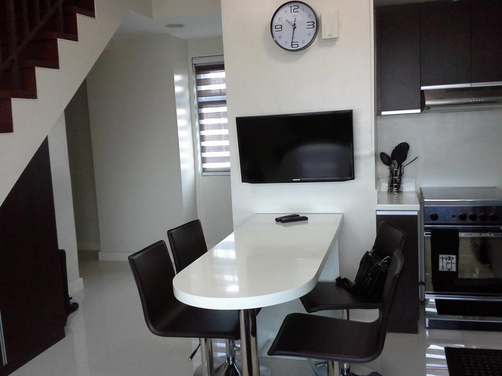 Eton Parkview Manila
